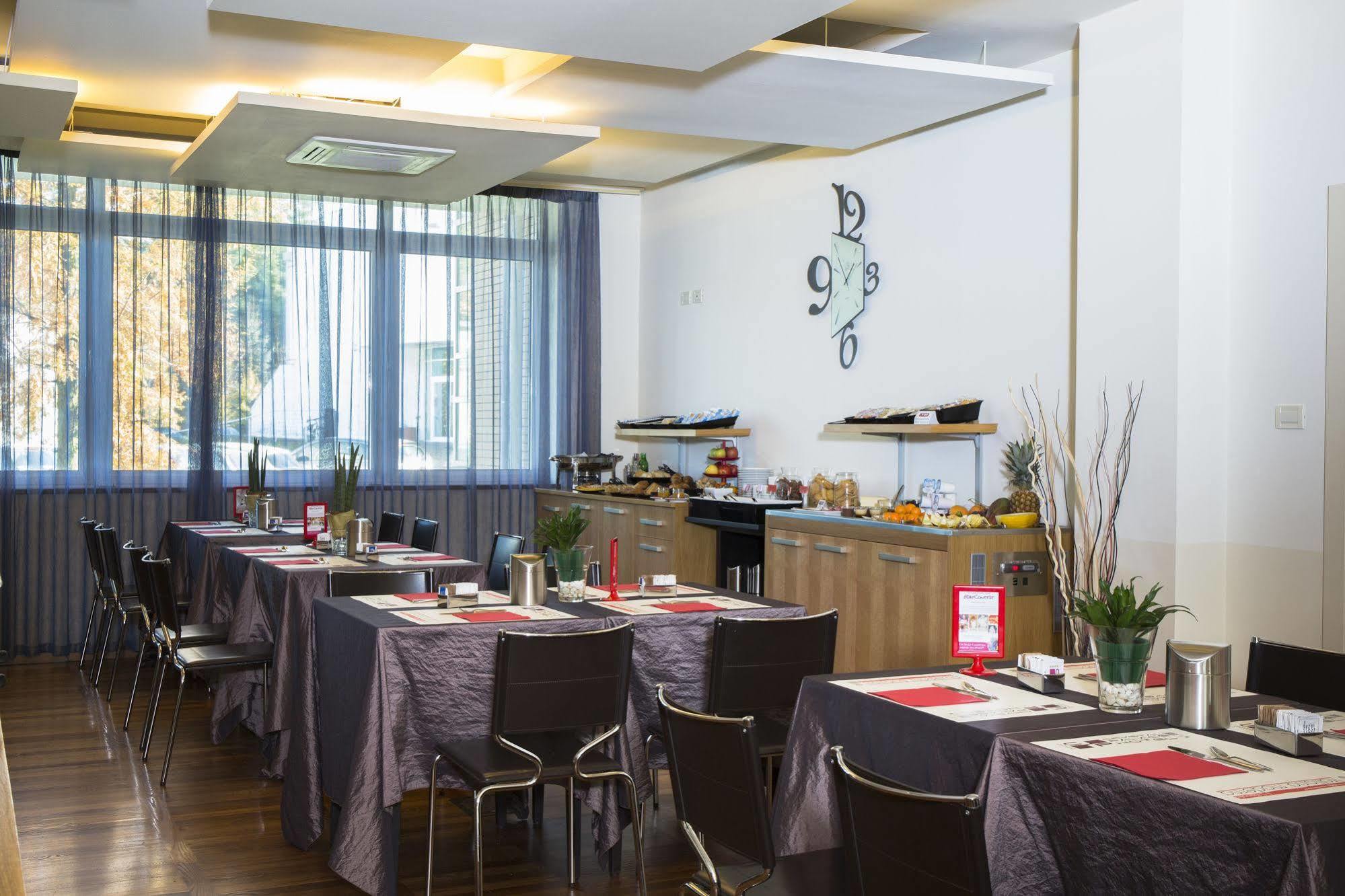 Best Western Ivrea Crystal Palace Banchette D'Ivrea Екстер'єр фото