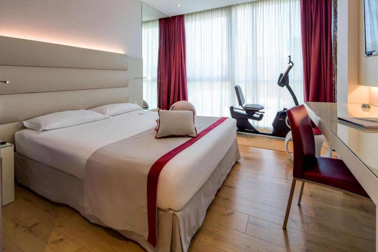 Best Western Ivrea Crystal Palace Banchette D'Ivrea Екстер'єр фото