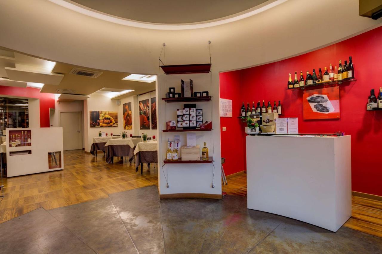 Best Western Ivrea Crystal Palace Banchette D'Ivrea Екстер'єр фото