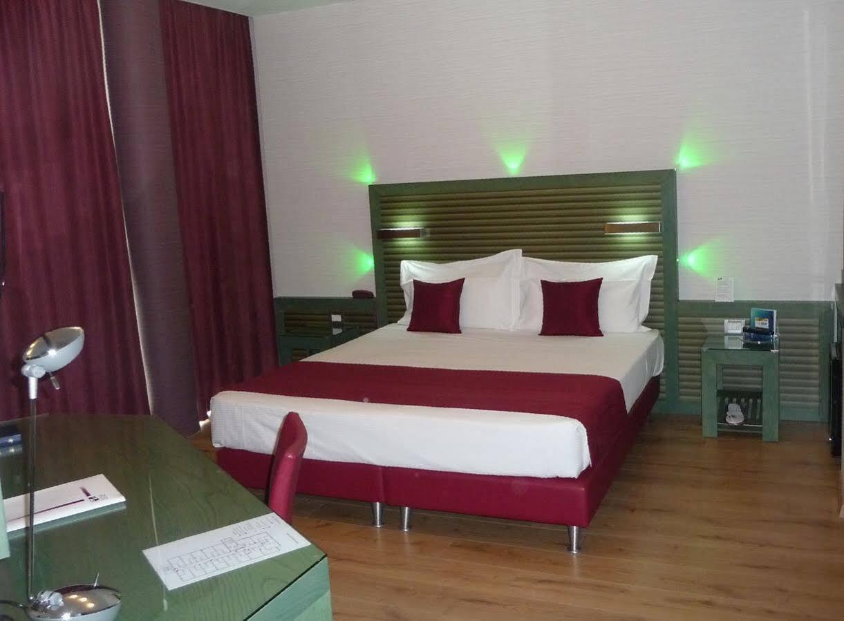 Best Western Ivrea Crystal Palace Banchette D'Ivrea Екстер'єр фото