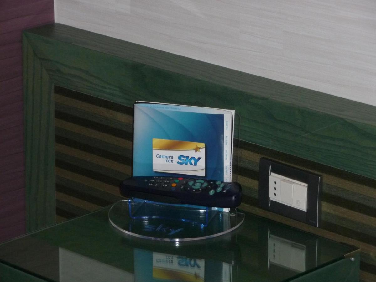 Best Western Ivrea Crystal Palace Banchette D'Ivrea Номер фото